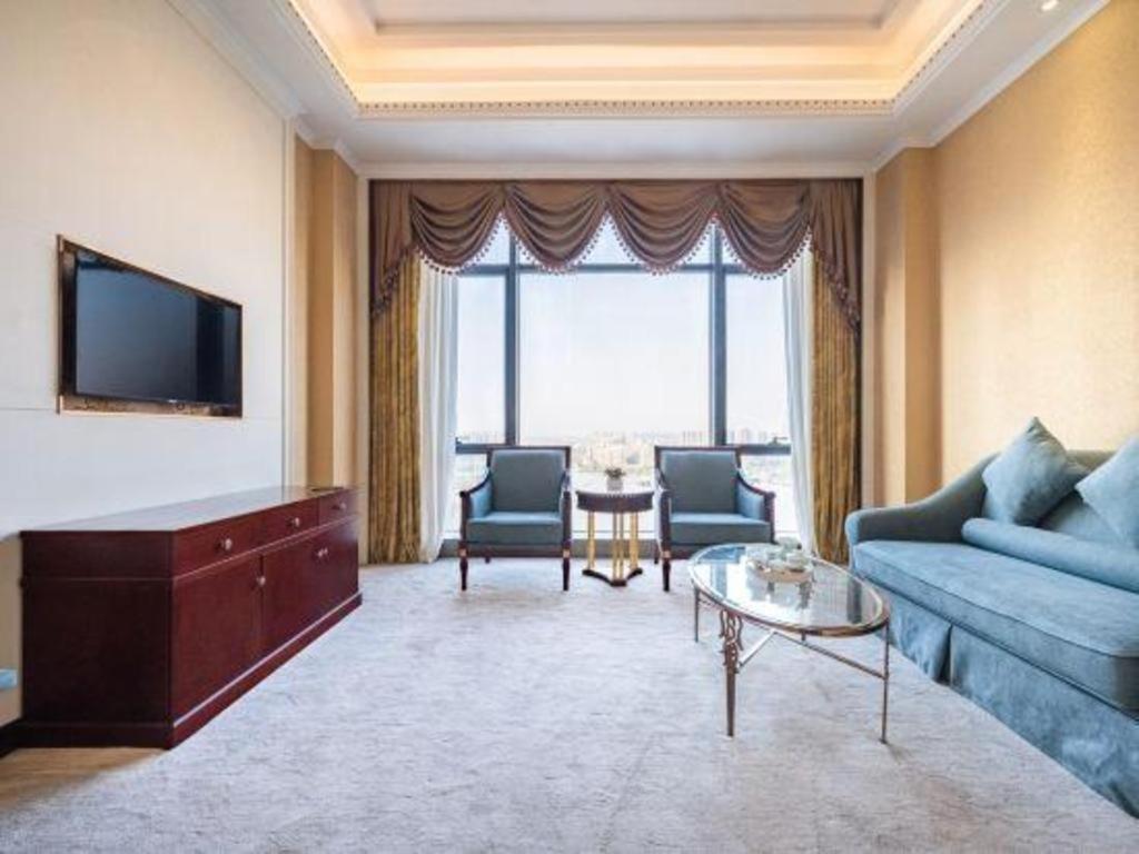 Eurasia Convention International Hotel Wuhan Bagian luar foto